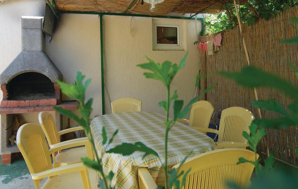 Apartmani Katarina Срима Екстер'єр фото